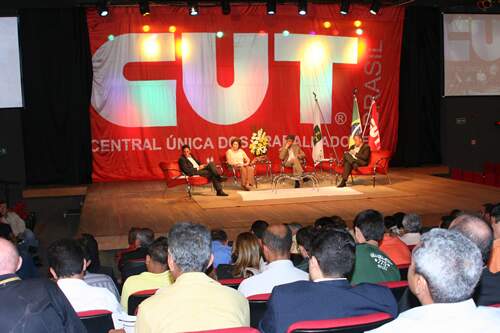 debate_ministra_dilma.jpg