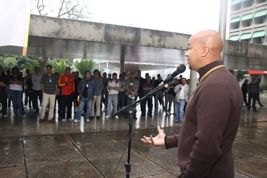 25022011-manifestao_BB_CSL_-FG