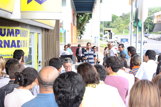 03032011-Manifestaao_BB_201_norte_-FG_74