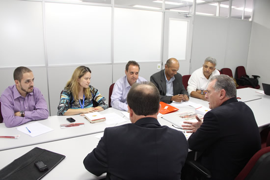 CEDOC-06042011_Reunio_Diretoria_Bradesco_-_fg.B-12.005_1