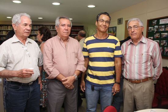 CEDOC-08042011_Posse_Presidente_AFABRB_-_fotosGuina.G-03.012_88