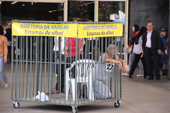 CEDOC-09062011_Manifestao_Jaula_BB_Cebolo_-_fg.B-17.001_26