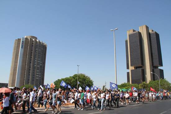 31082011-Manifestao_UNE_BC_-FG_56