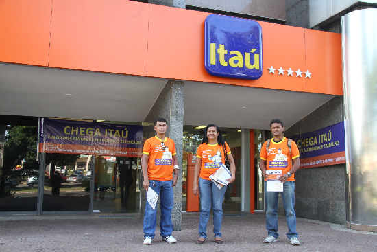 22042013-Manifestação Cumprimento Jornada -Itaú-FotosGuina 37