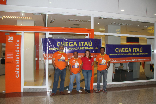 24042013-Paralização Itaú Ags Shopings-fotosGuina 2