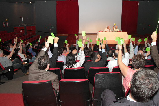 15052013-Assembléia aprova Aditivo acordo Profissionais-FotosGuina 30