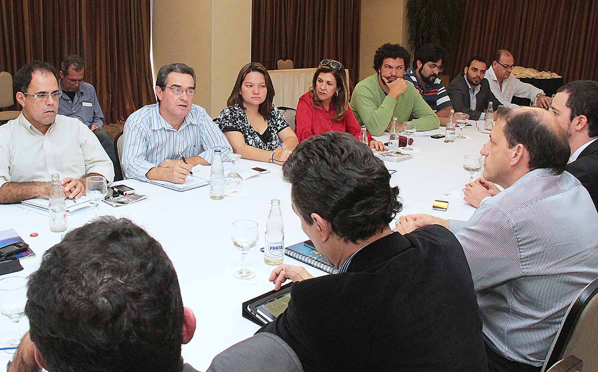 CEDOC-12072013 Rodada Negociação CAIXA - fotosGuina 3