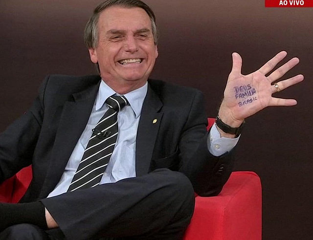 Somente a proposta de "credenciamento universal dos mÃ©dicos" jÃ¡ superaria o orÃ§amento atual do MinistÃ©rio da SaÃºde, analisa Bahia  - CrÃ©ditos: Foto: ReproduÃ§Ã£o Youtube